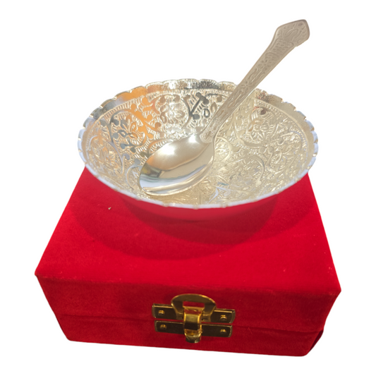 Bowl and Spoon on red velvet box, 1 each